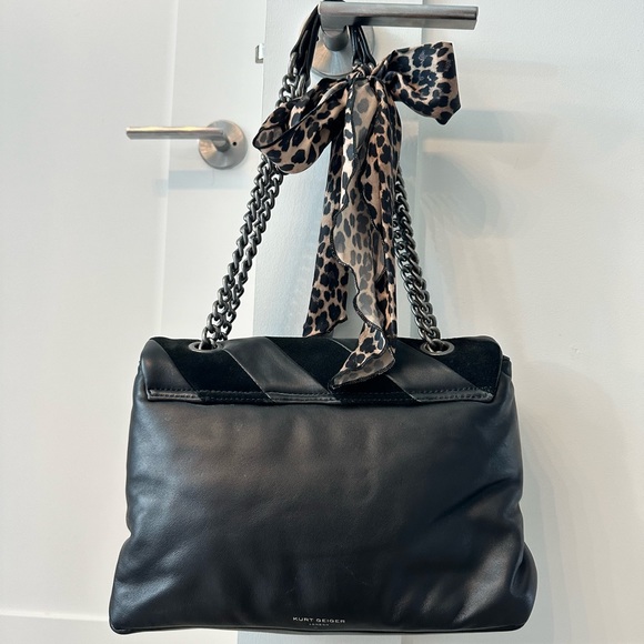 Kurt Geiger Black Shoulder Bag - Picture 6 of 12
